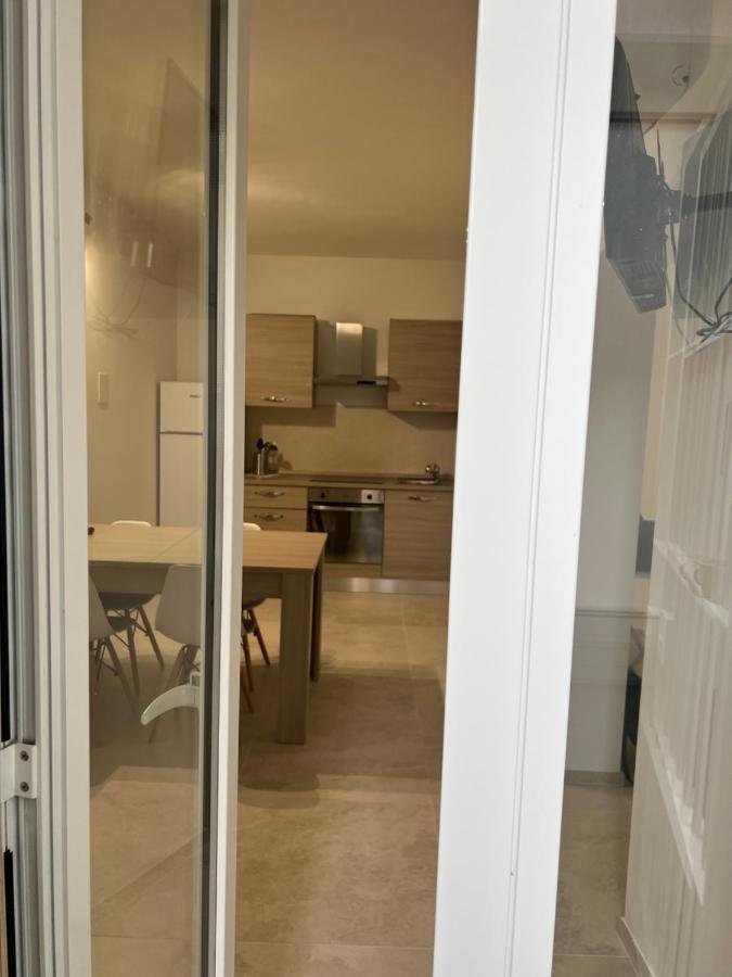 Urban Flat-Timesrl Apartments บารี ภายนอก รูปภาพ