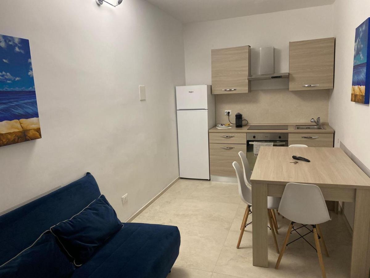 Urban Flat-Timesrl Apartments บารี ภายนอก รูปภาพ